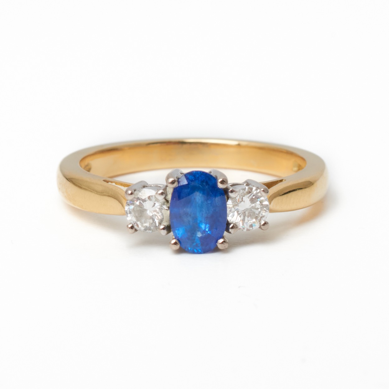 Pre Owned 18ct Yellow Gold Sapphire & Diamond Ring - FJ Zelley