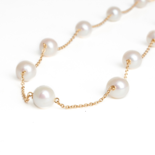 18ct Cultured Pearl Necklace - Image 2