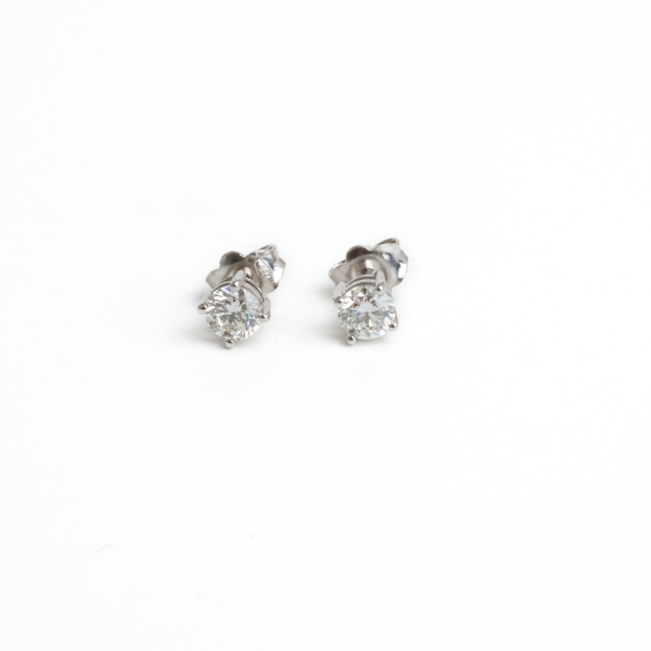 18ct White Gold Single Stone Diamond Earrings