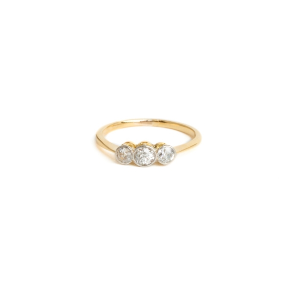 Pre Owned Yellow Gold Diamond 3 Stone Ring
