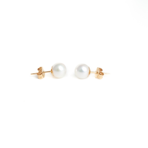 18ct Yellow Gold Pearl Earrings - Image 3