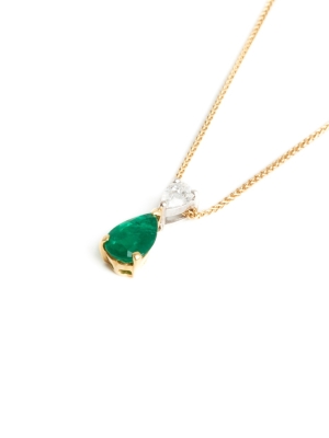 18ct Yellow Gold Emerald & Diamond Pendant