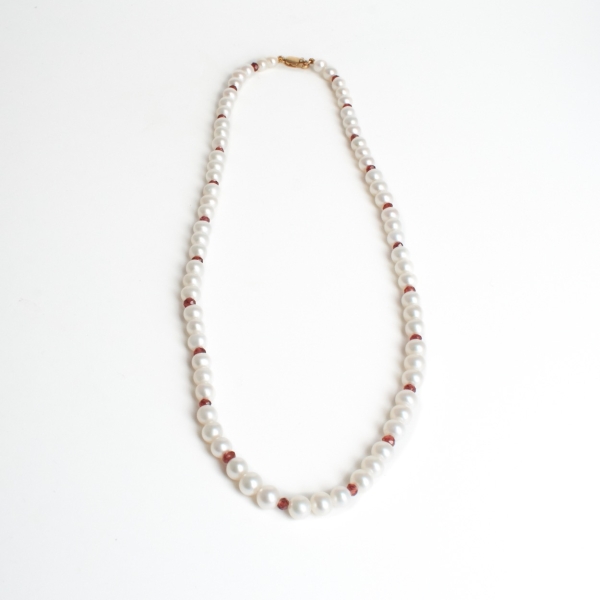Cultured Fresh Water Pearl & Garnet Necklace