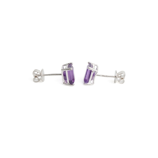 18ct White Gold Amethyst Stud Earrings - Image 3