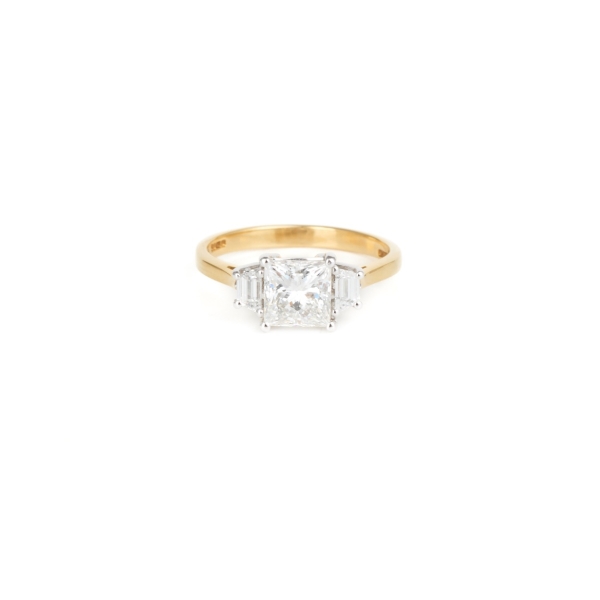 18ct Yellow Gold Three Stone Diamond Ring