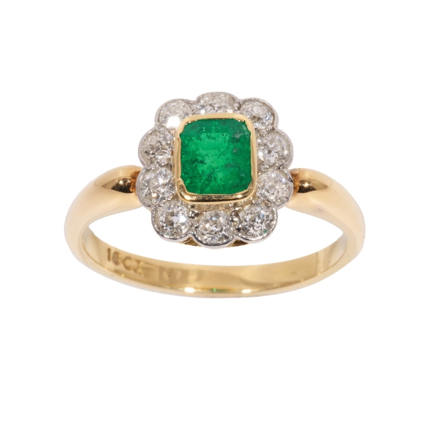 18ct Yellow Gold Emerald & Diamond Cluster Ring