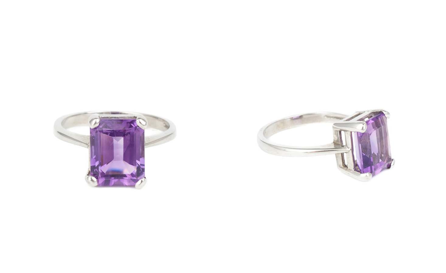 8.9ct White Gold Amethyst Ring