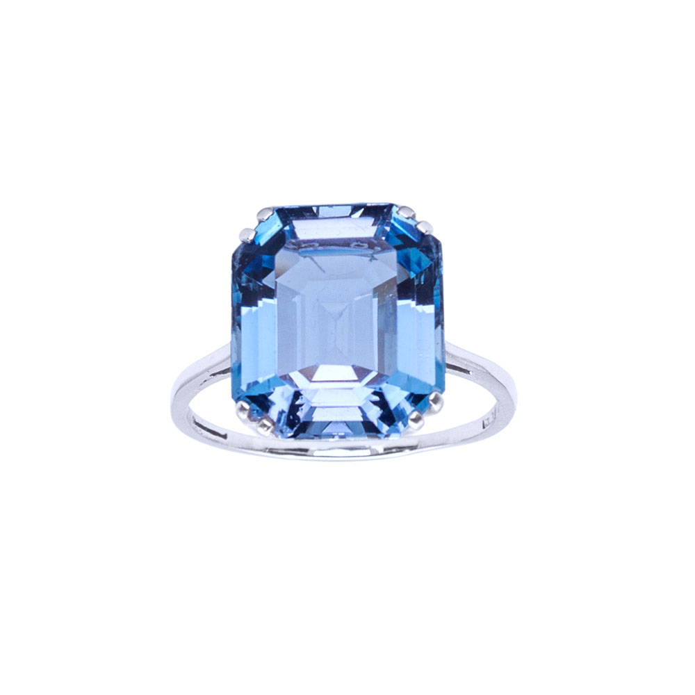 Pre Owned Platinum Aquamarine Ring